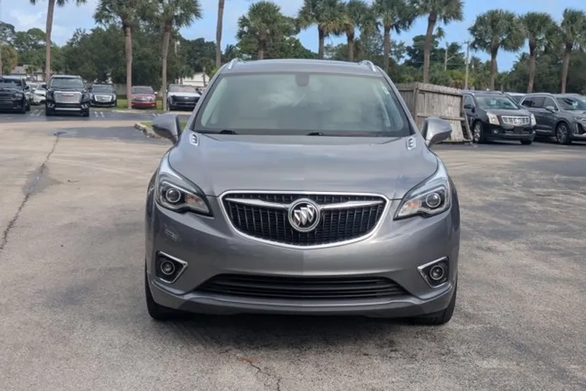 2020 Buick Envision Essence photo 1