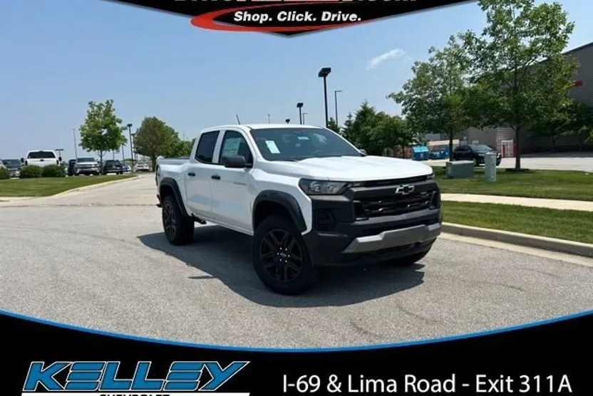 2025 Chevrolet Colorado Trail Boss photo 1