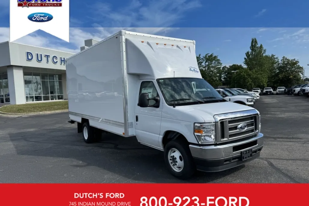 2025 Ford E-450 photo 1