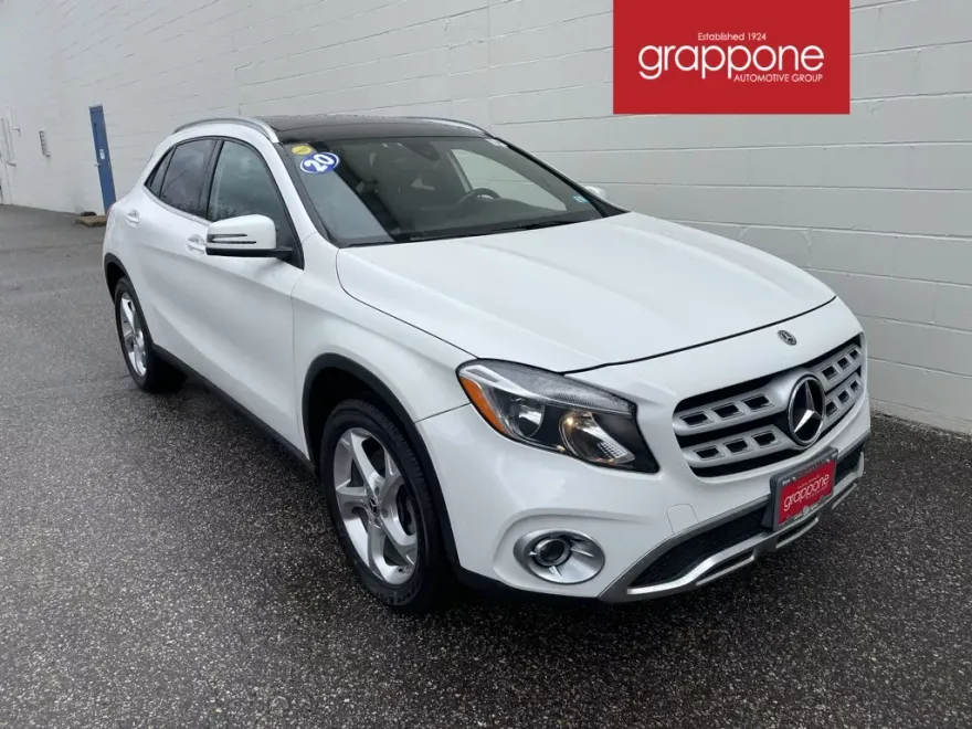 2020 Mercedes Benz GLA 250 4MATIC photo 1