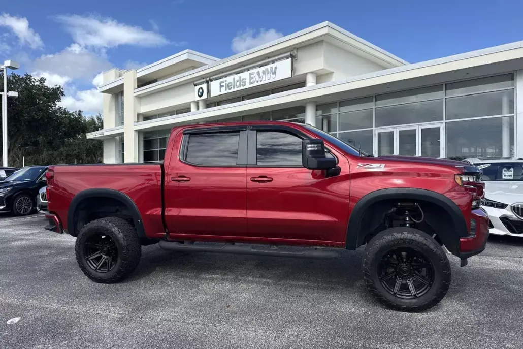 2021 Chevrolet Silverado 1500 RST photo 1
