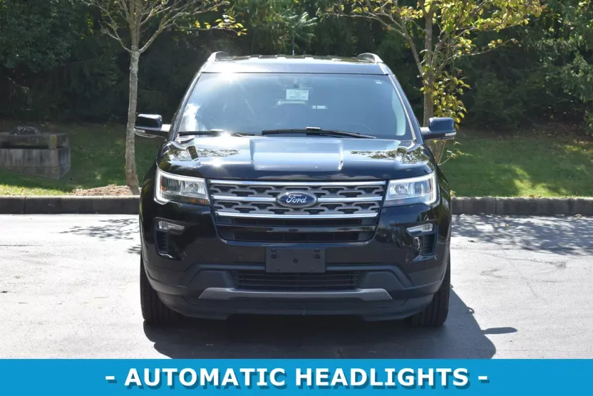2018 Ford Explorer XLT photo 1