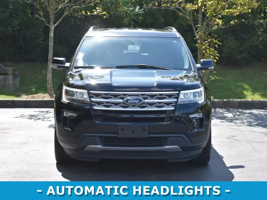 2018 Ford Explorer XLT photo 1