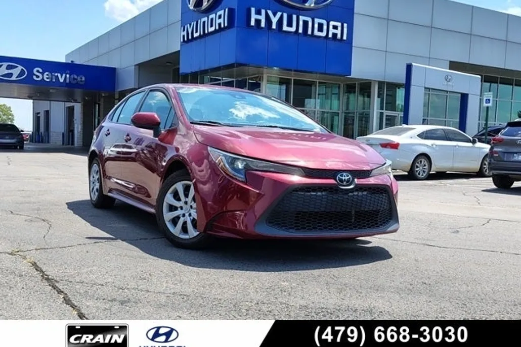 2022 Toyota Corolla LE photo 1