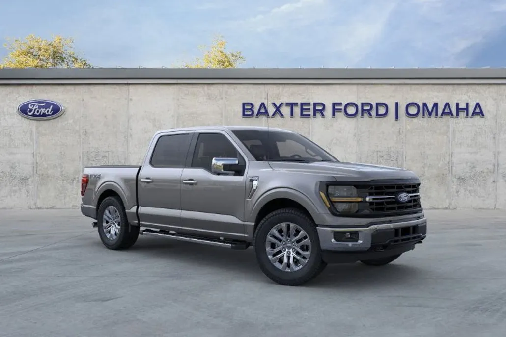 2024 Ford F-150 XLT photo 1