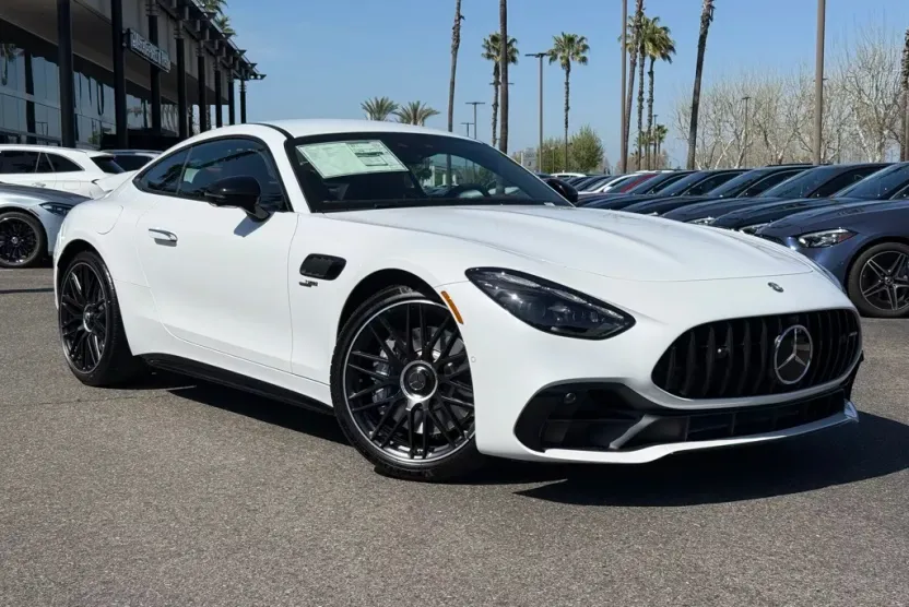 2025 Mercedes Benz AMG GT photo 1