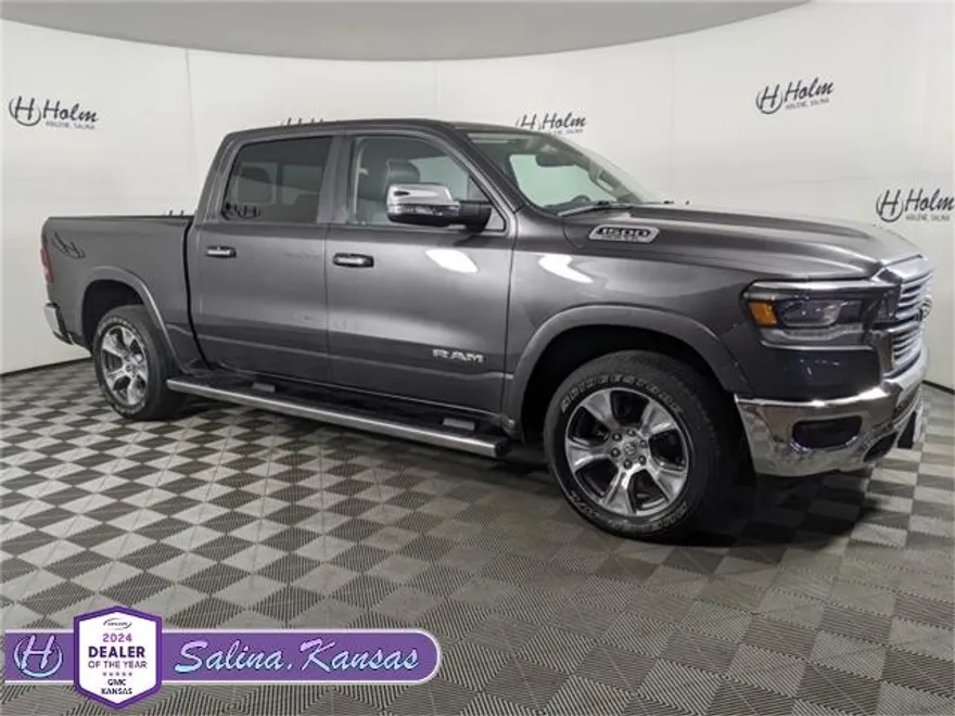 2019 Ram 1500 Laramie photo 1