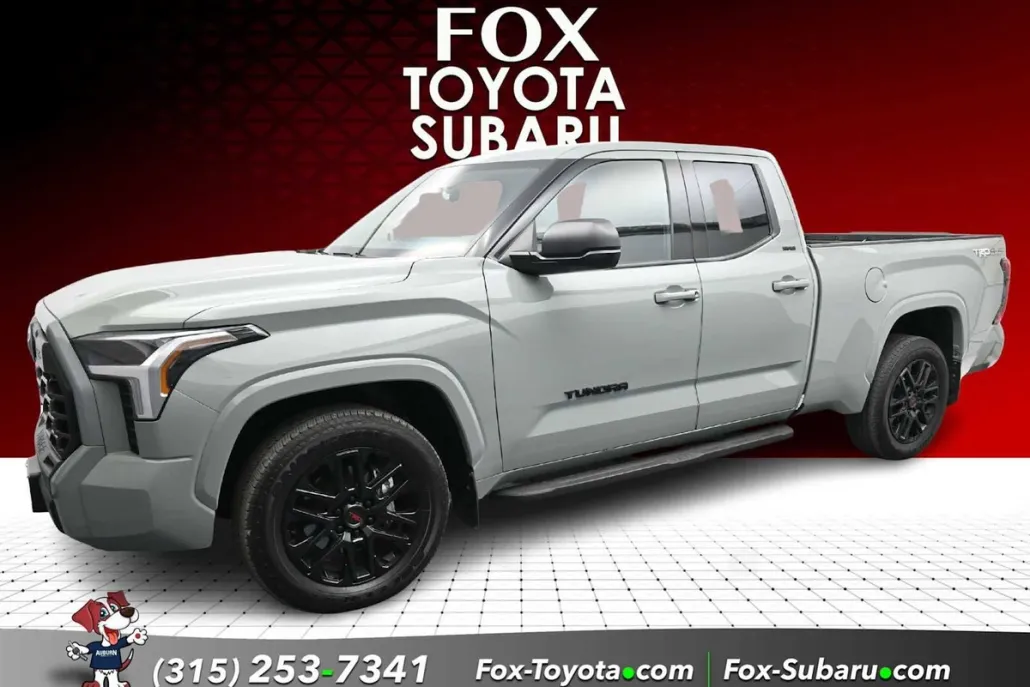 2023 Toyota Tundra SR5 photo 1