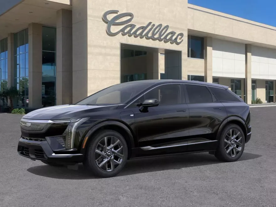 2025 Cadillac Optiq Luxury photo 1