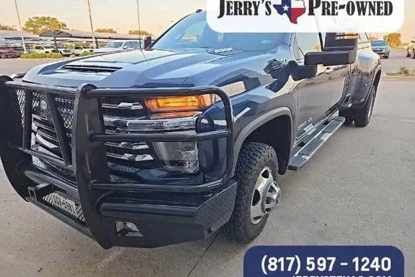 2023 Chevrolet Silverado 3500HD High Country photo 1