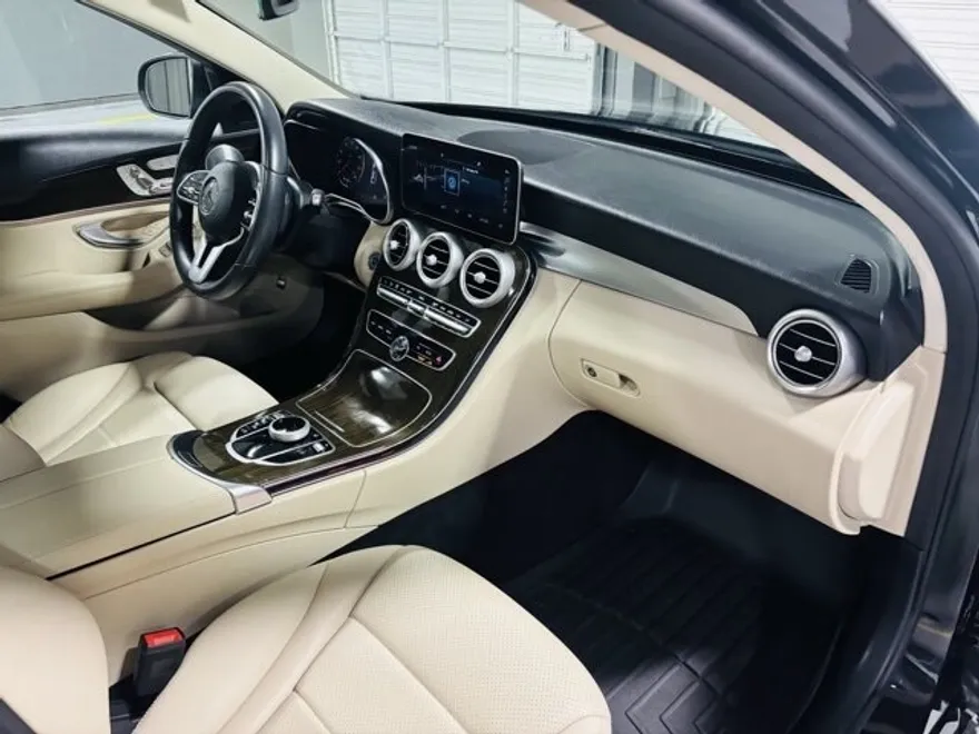 2021 Mercedes Benz C 300 photo 1