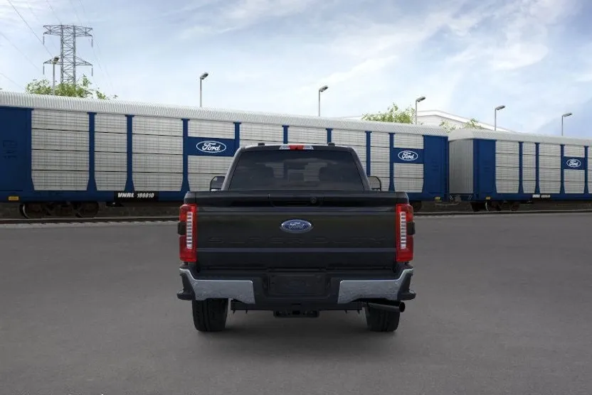 2026 Ford F-250 photo 1