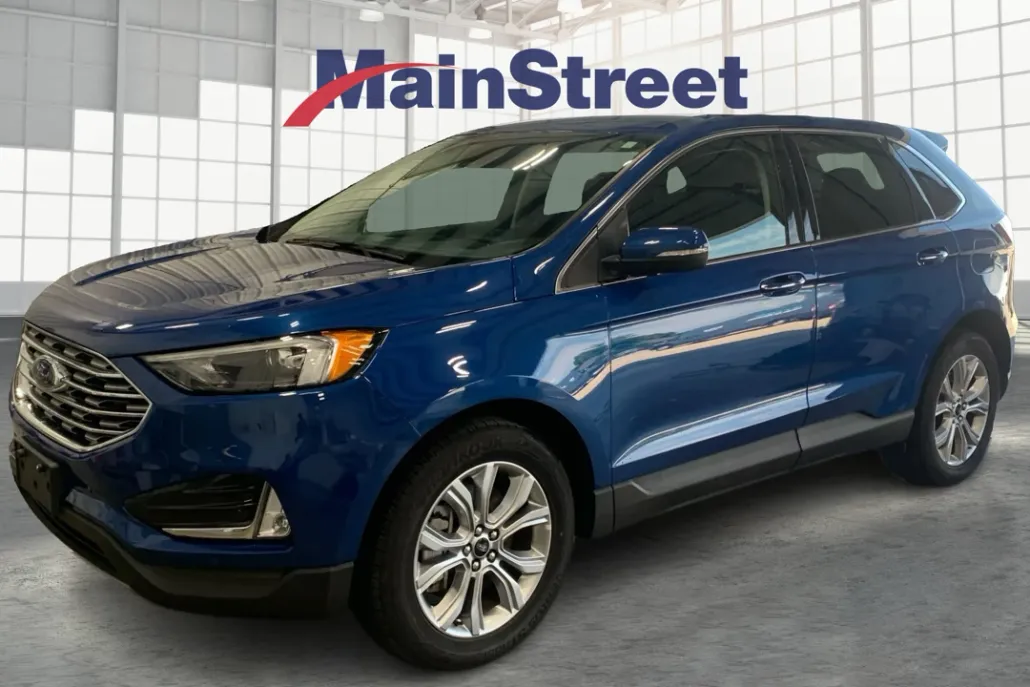 2024 Ford Edge Titanium photo 1