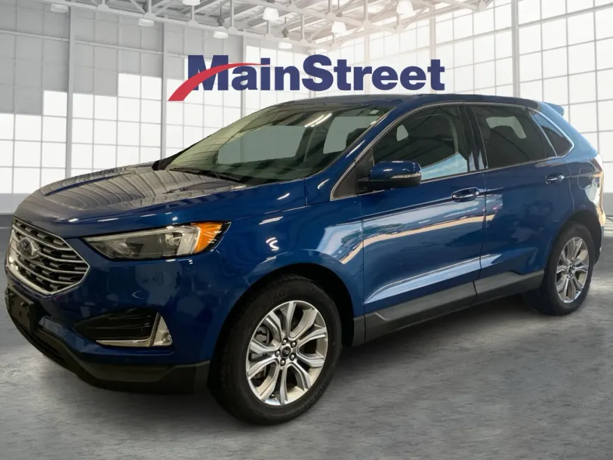 2024 Ford Edge Titanium photo 1
