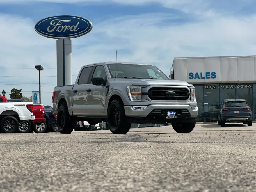 2022 Ford F-150 XLT photo 1