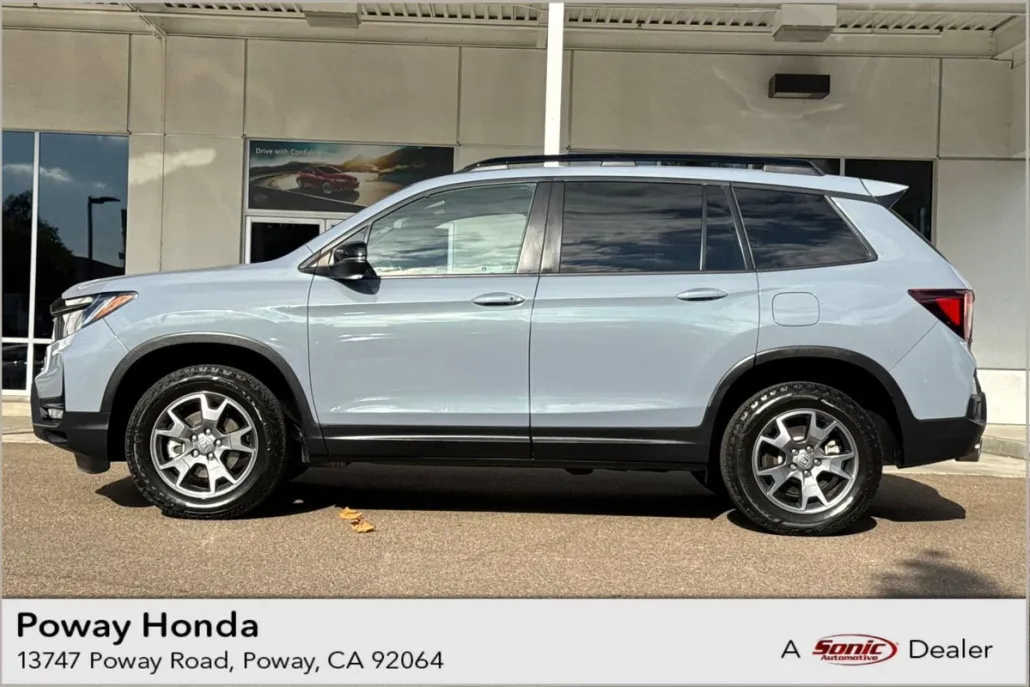 2022 Honda Passport TrailSport photo 1