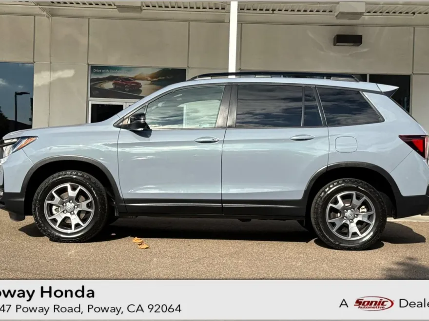 2022 Honda Passport TrailSport photo 1