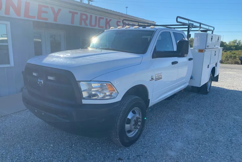 2017 Ram 3500 Tradesman photo 1