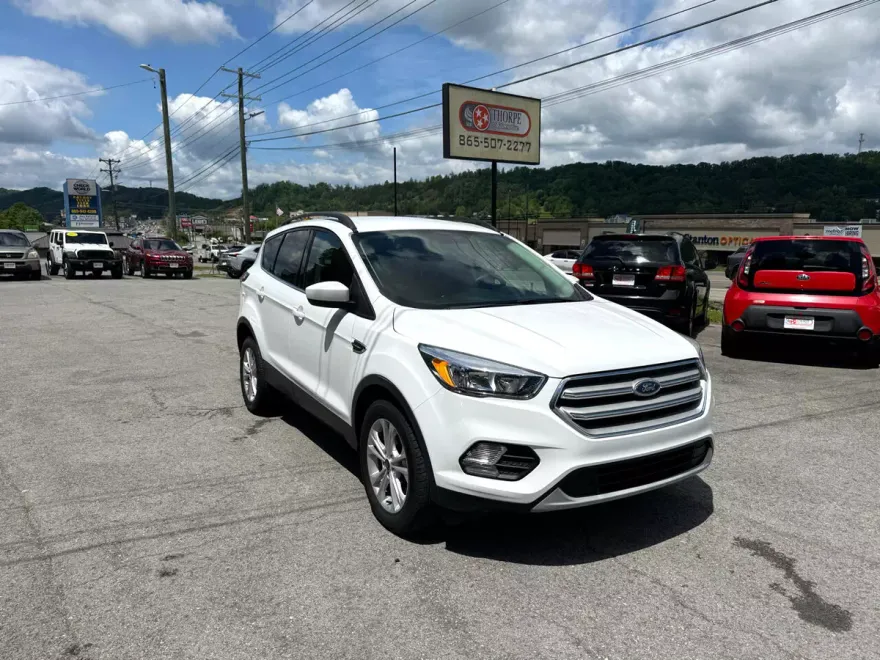 2018 Ford Escape SE photo 1