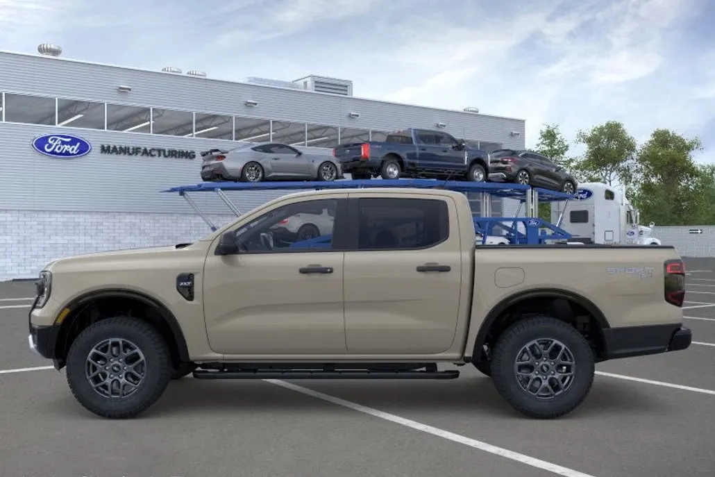 2025 Ford Ranger XLT photo 1
