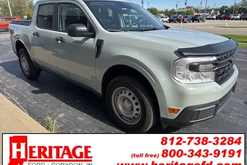 2023 Ford Maverick XL photo 1