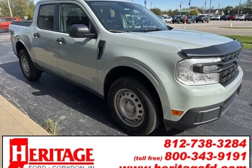 2023 Ford Maverick XL photo 1