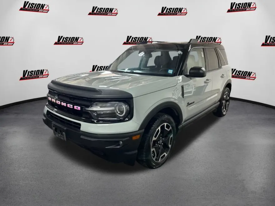 2021 Ford Bronco Sport Outer Banks photo 1