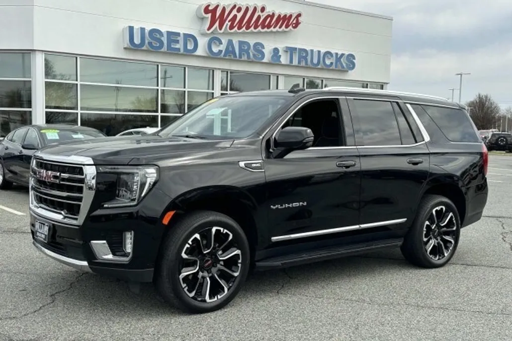 2022 Gmc Yukon SLT photo 1