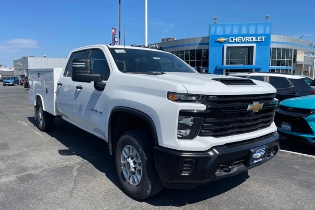 2026 Chevrolet Silverado 2500HD Work Truck photo 1