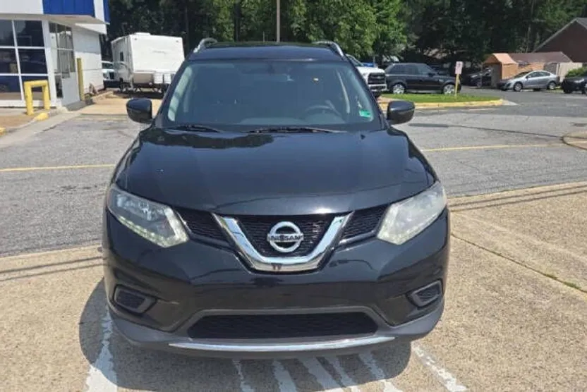 2016 Nissan Rogue S photo 1