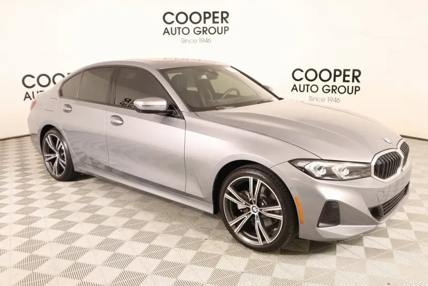 2023 Bmw 330i photo 1