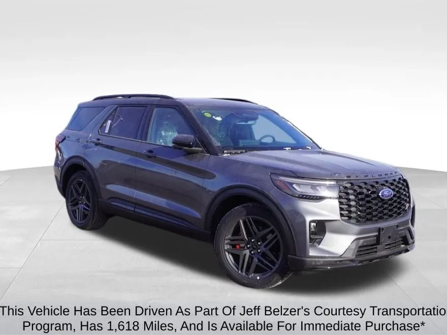 2025 Ford Explorer ST photo 1