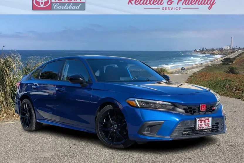 2022 Honda Civic Si photo 1