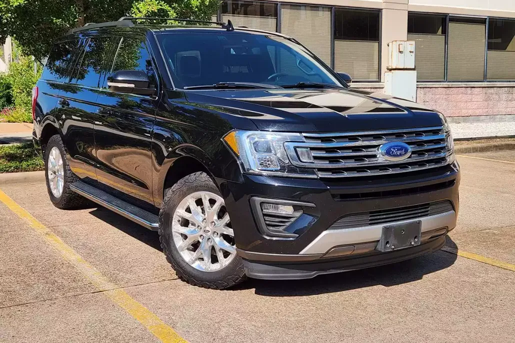 2020 Ford Expedition XLT photo 1