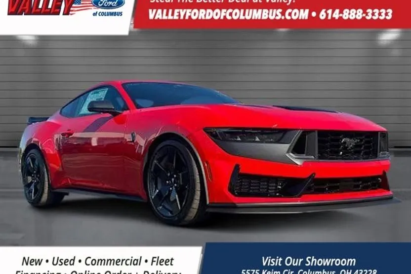 2025 Ford Mustang Dark Horse Premium photo 1
