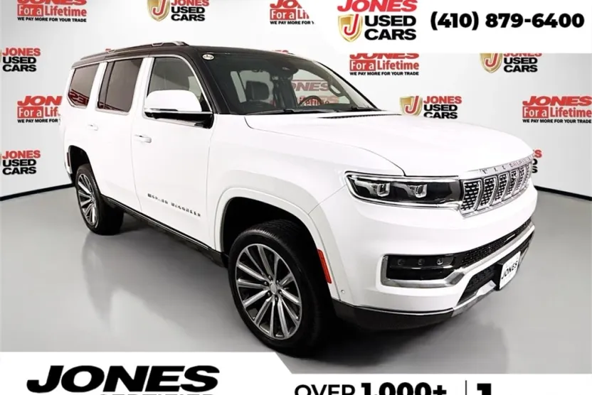 2022 Jeep Grand Wagoneer II photo 1
