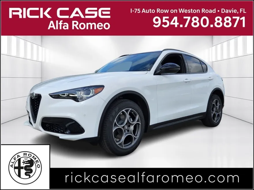 2025 Alfa Romeo Stelvio Sprint photo 1