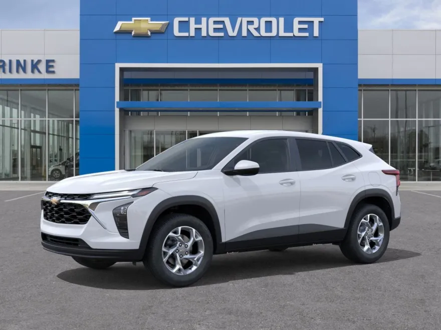 2026 Chevrolet Trax LS photo 1