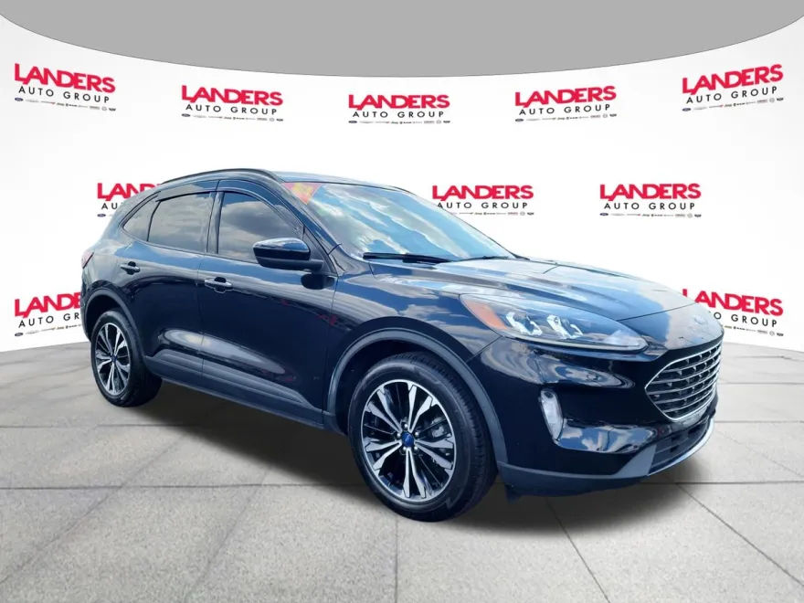 2022 Ford Escape SEL photo 1