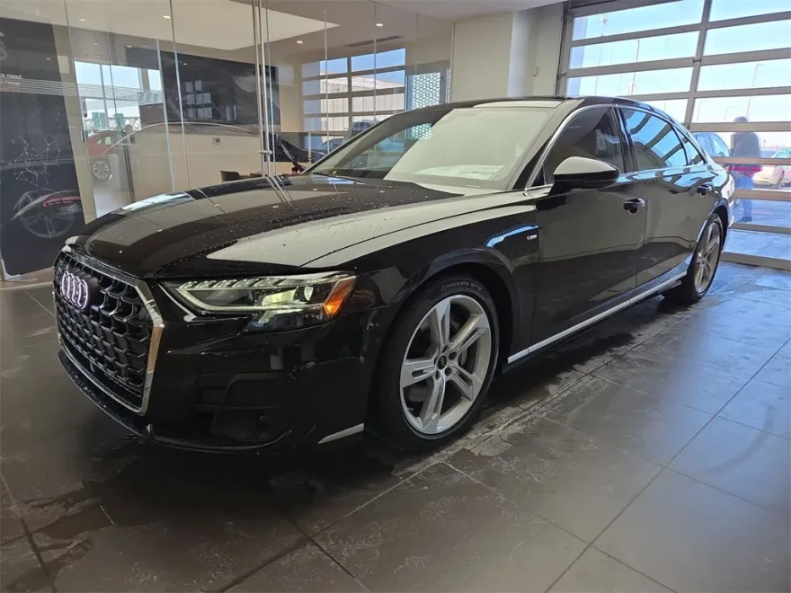 2025 Audi A8 L 55 photo 1