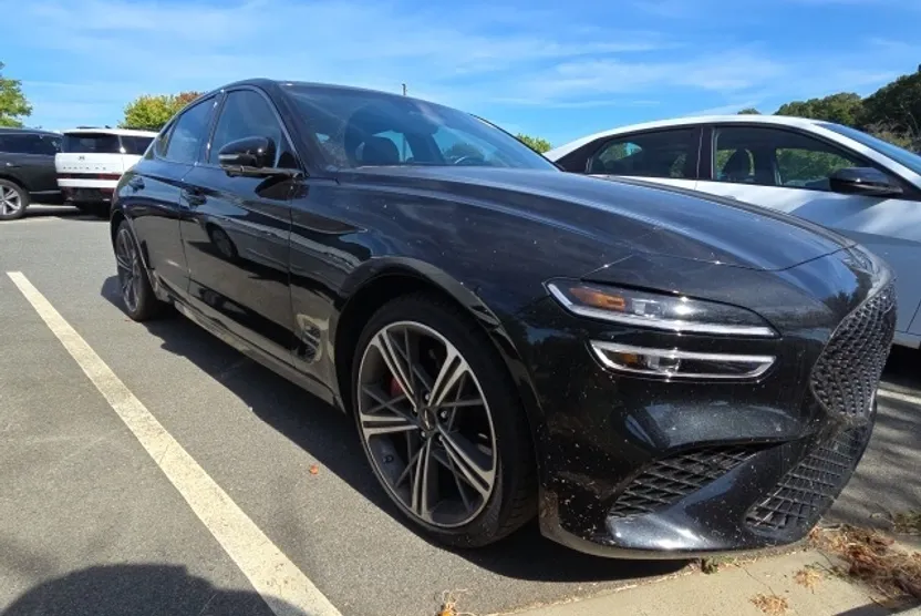 2025 Genesis G70 3.3T Sport Advanced photo 1