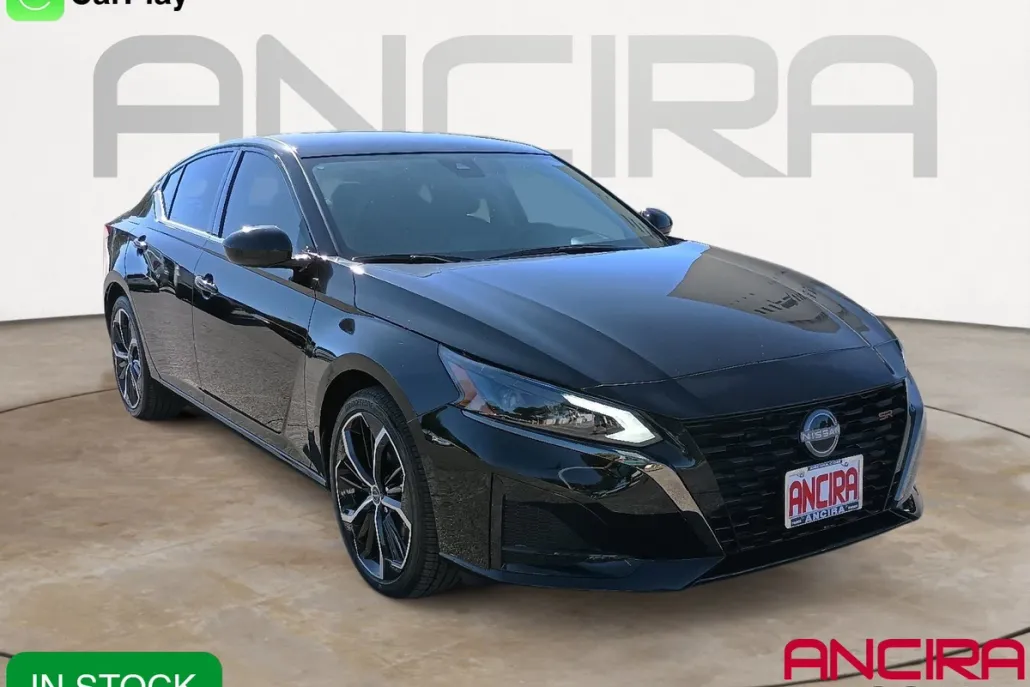 2025 Nissan Altima SR photo 1