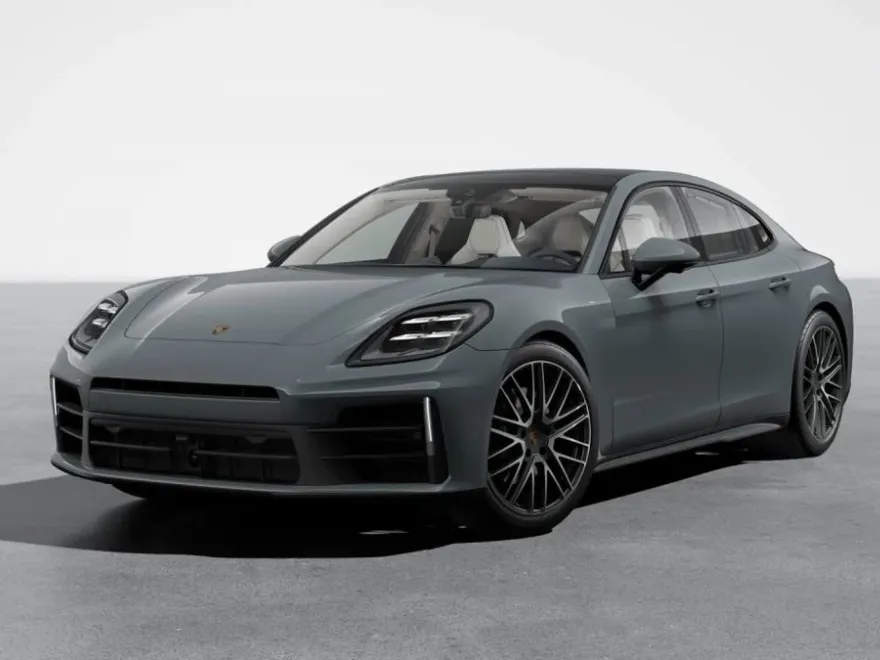 2025 Porsche Panamera 4 photo 1