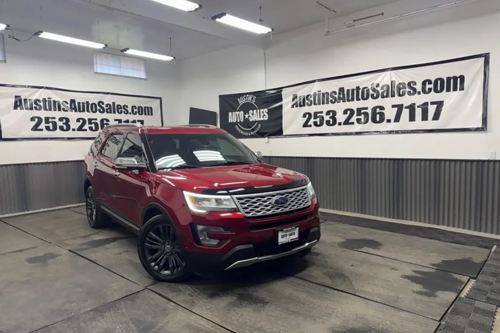 2016 Ford Explorer Platinum photo 1