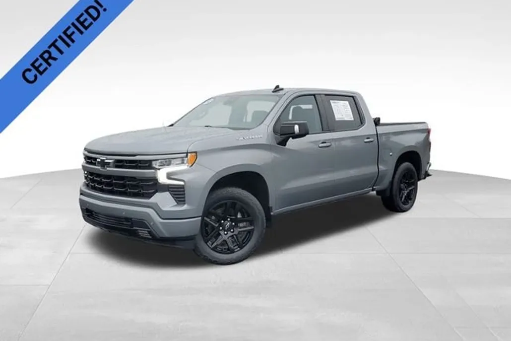 2024 Chevrolet Silverado RST photo 1