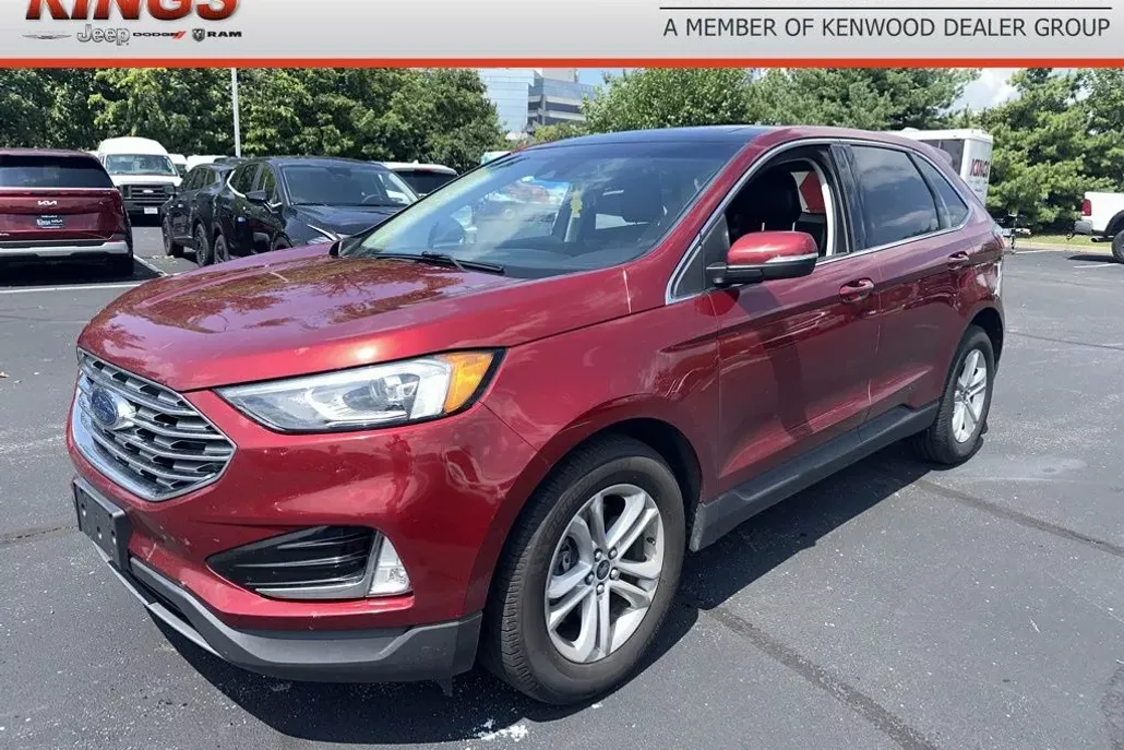 2019 Ford Edge SEL photo 1