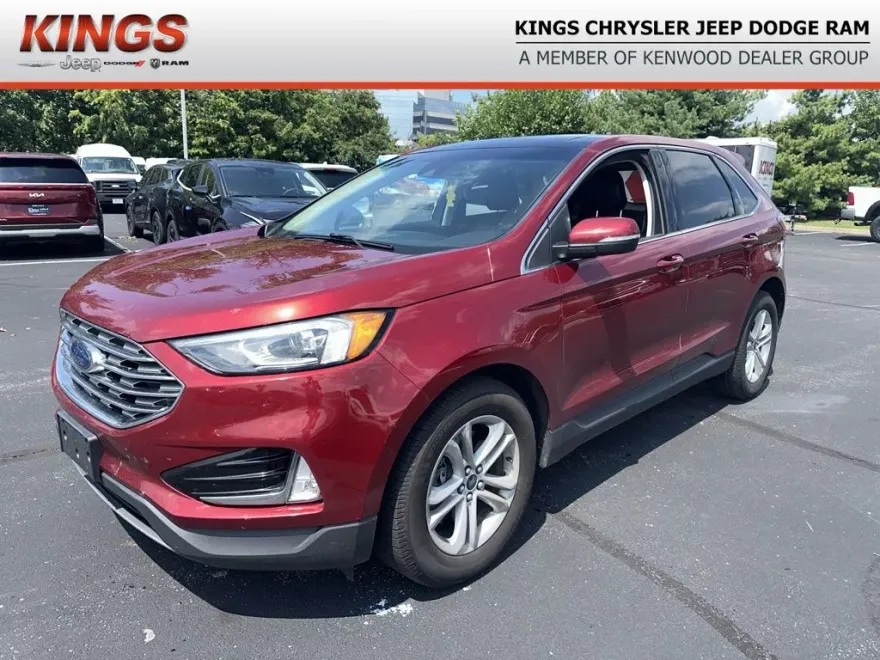 2019 Ford Edge SEL photo 1