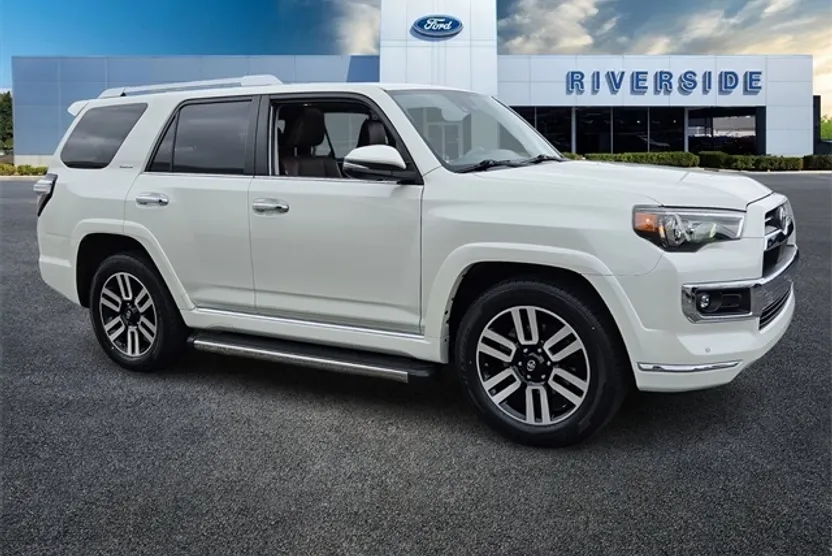 2021 Toyota 4Runner Limited photo 1