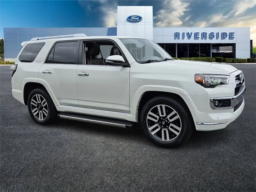2021 Toyota 4Runner Limited photo 1