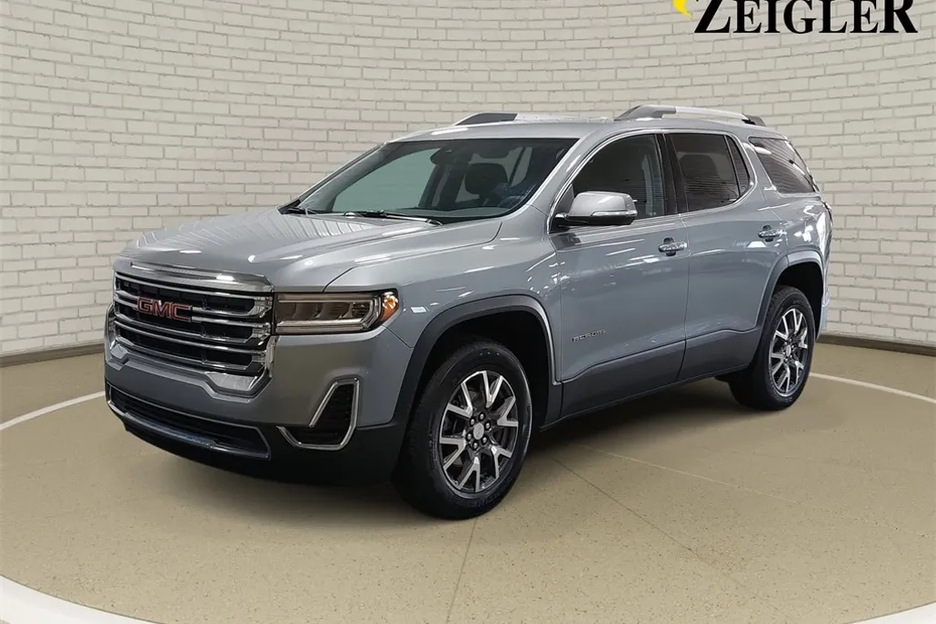 2023 Gmc Acadia SLE photo 1